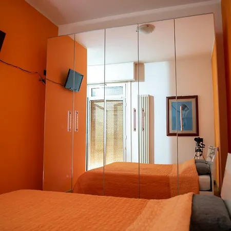 Giorgio's Station Apartment Bologna