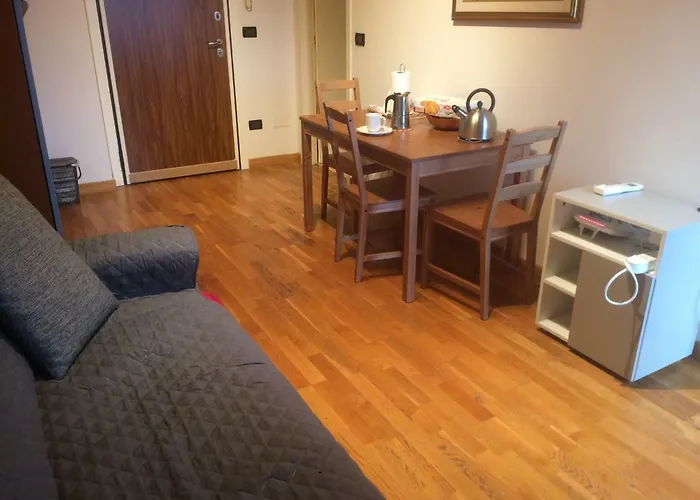 Giorgio's Station شقة *